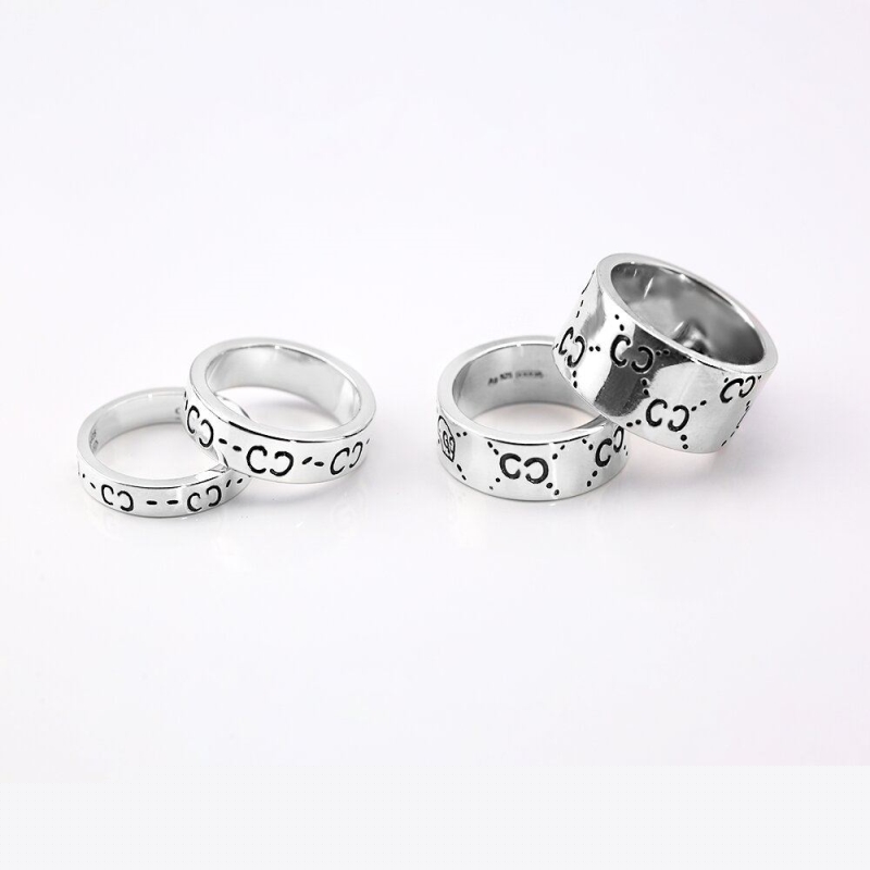 G*u*i rings